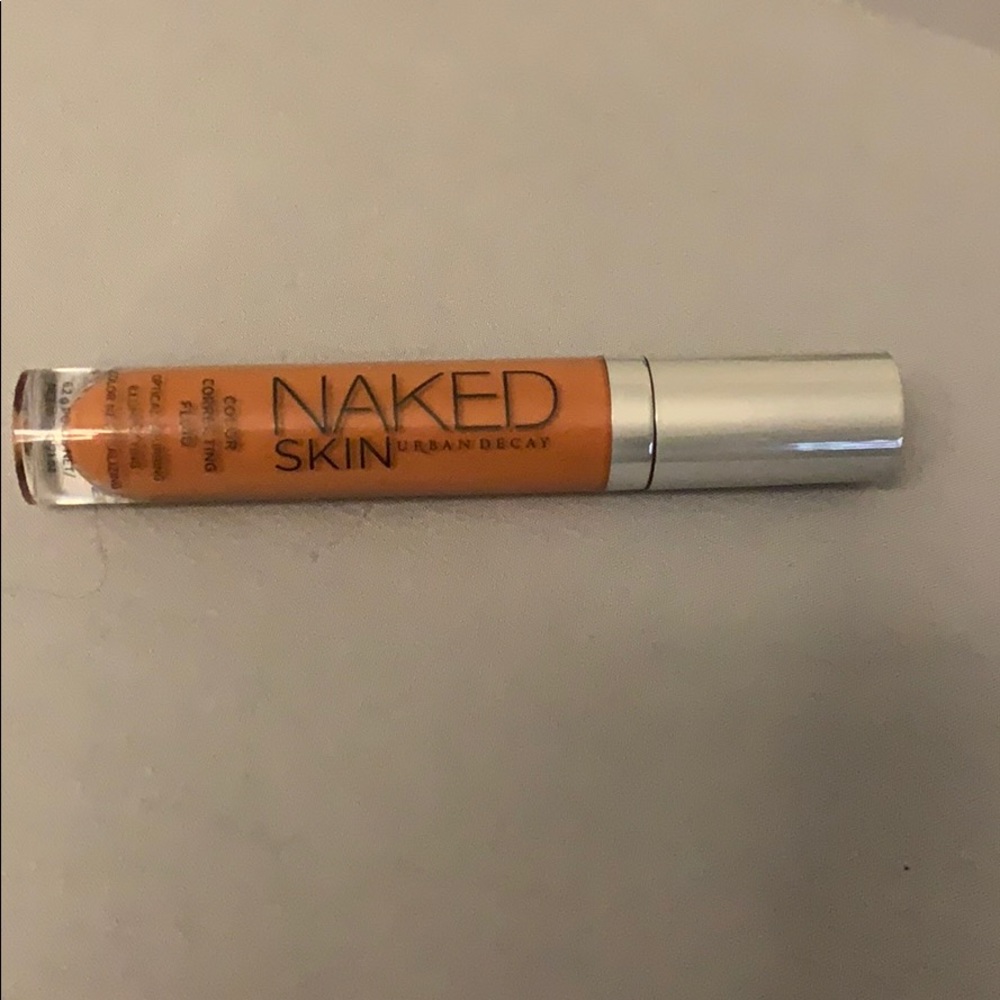 Urban Decay- Naked Skin color correcting fluid